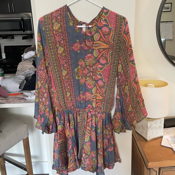 Open back dress - Picture 1 of 2